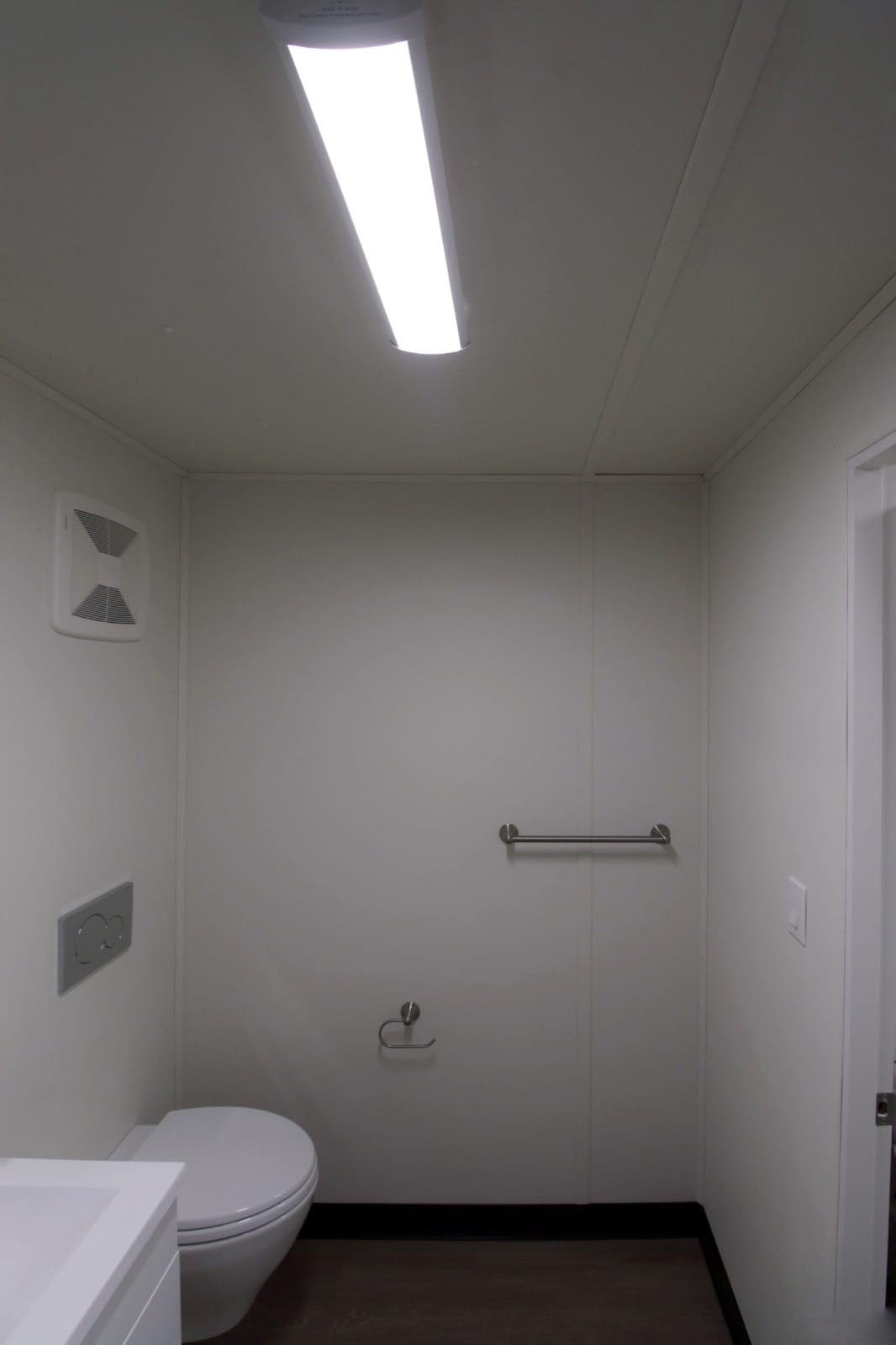 20′ Site office + Washroom - Container Systems Australia
