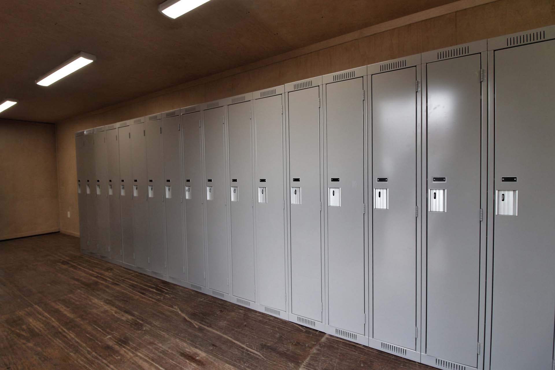 40’ Locker Room - Container Systems Australia