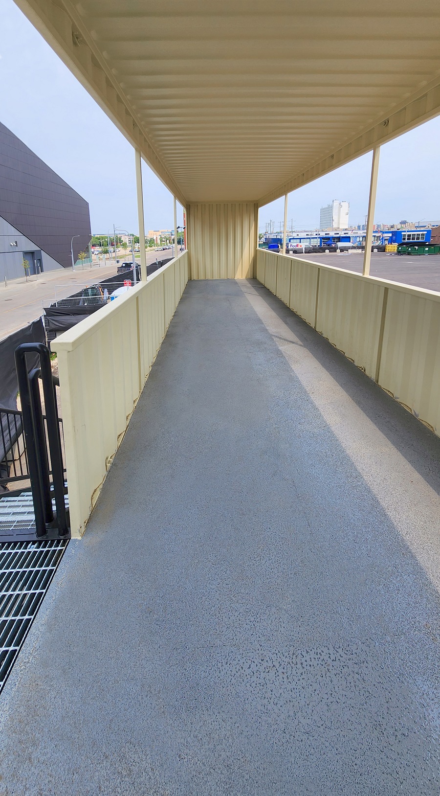 40’HC VIP Area with Patio for the Oilers - Container Systems Australia